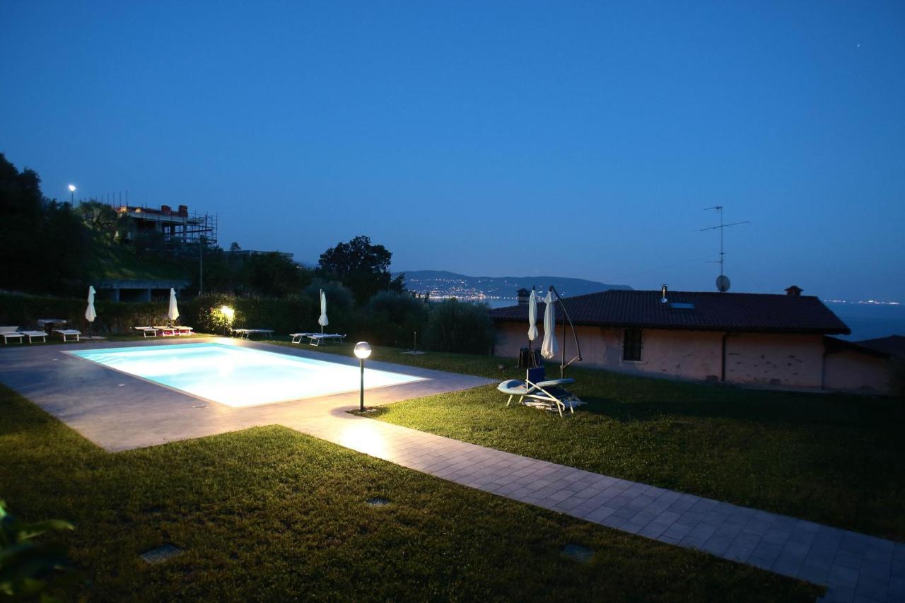 Panorama Lake View, Pool & Garden, 2 Bathrooms, Kingsize & Single-Beds, Fast Internet Toscolano Maderno Exterior foto