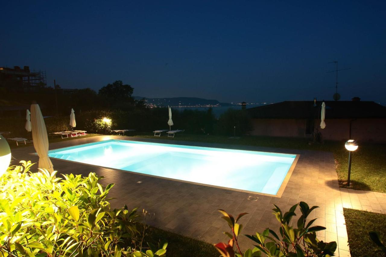 Panorama Lake View, Pool & Garden, 2 Bathrooms, Kingsize & Single-Beds, Fast Internet Toscolano Maderno Exterior foto